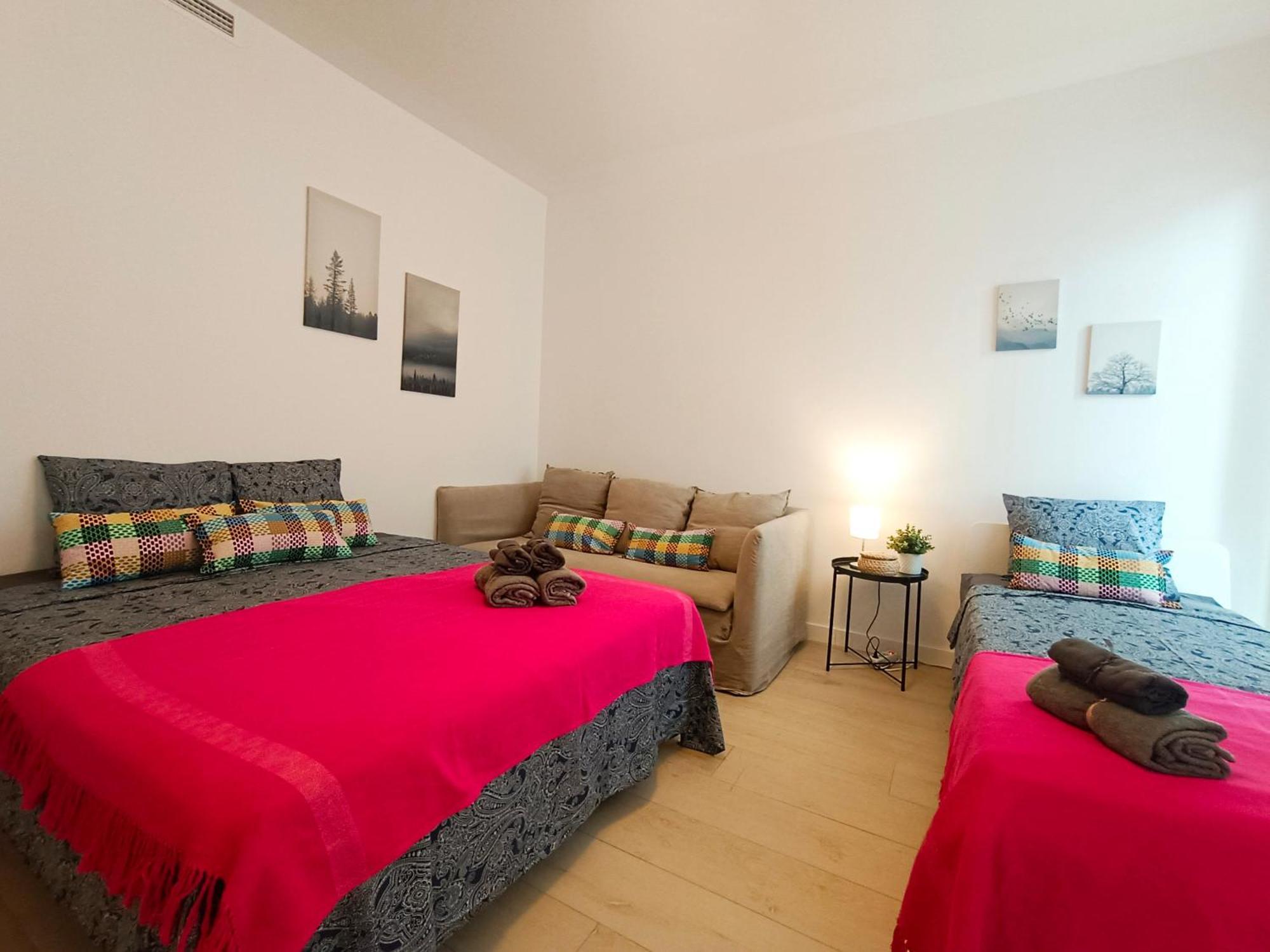 Oasis Rooms Barcelona - By Ronda Universidad Zewnętrze zdjęcie